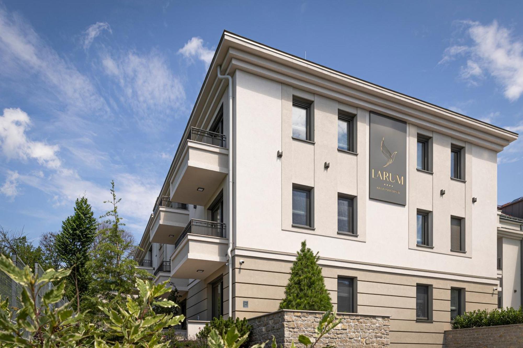 Larum Balatonfuered - Adults Only Exterior foto